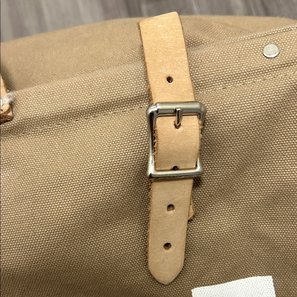Escape Canvas Tote - Brown - Picture 11 of 14